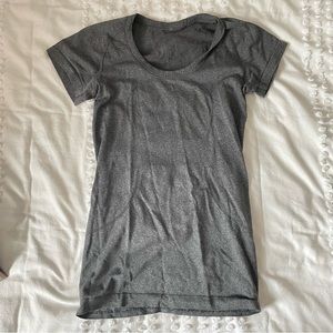 lululemon gray top